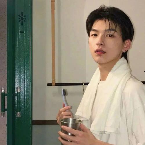 娱乐吃瓜酱头像是朱一龙,娱乐吃瓜酱头像下的魅力演绎