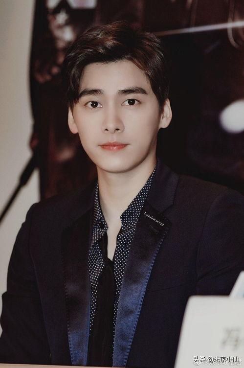 娱乐吃瓜李小璐是谁呀